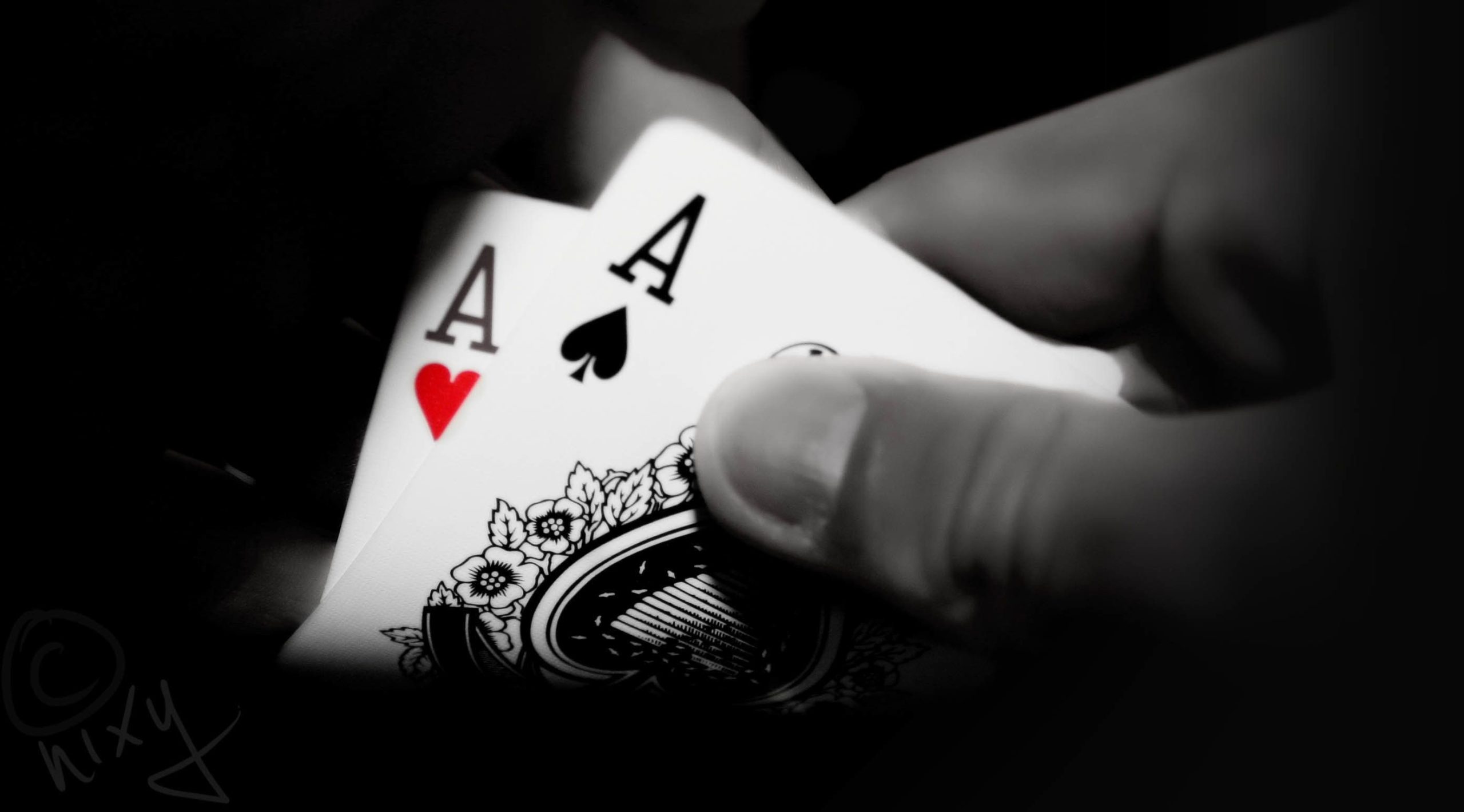 Dive into Hold’em Majesty: The Online Poker Universe post thumbnail image
