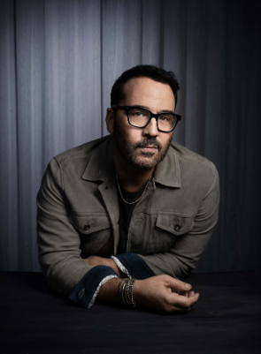 In the Limelight: Jeremy Samuel Piven’s Evolution as an Actor post thumbnail image
